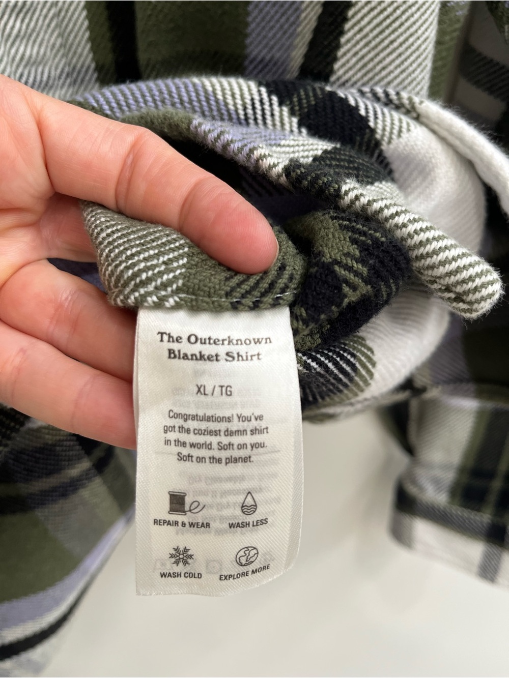 Outerknown Women's Blanket Shirt Button Ip Rugged Olive Essex Plaid Woman’s XL - Picture 12 of 13